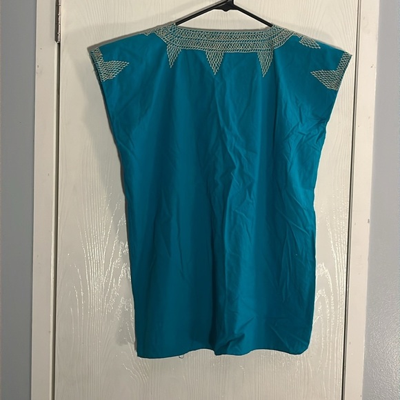 Turquoise Embroidered Tunic Top. Size Small - Picture 5 of 6